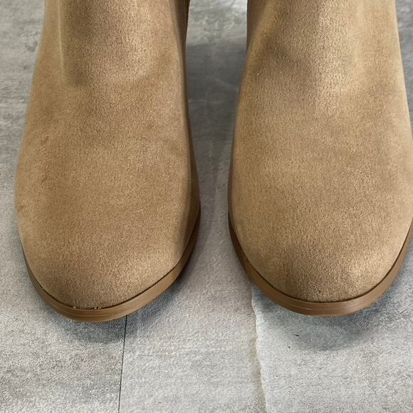 STYLE & CO Women's Taupe Masrinaa Almond-Toe Slip-On Block-Heel Ankle Booties - Picture 5 of 13